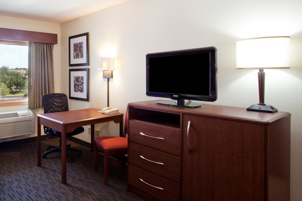 Americinn By Wyndham Pampa Event Center Eksteriør billede
